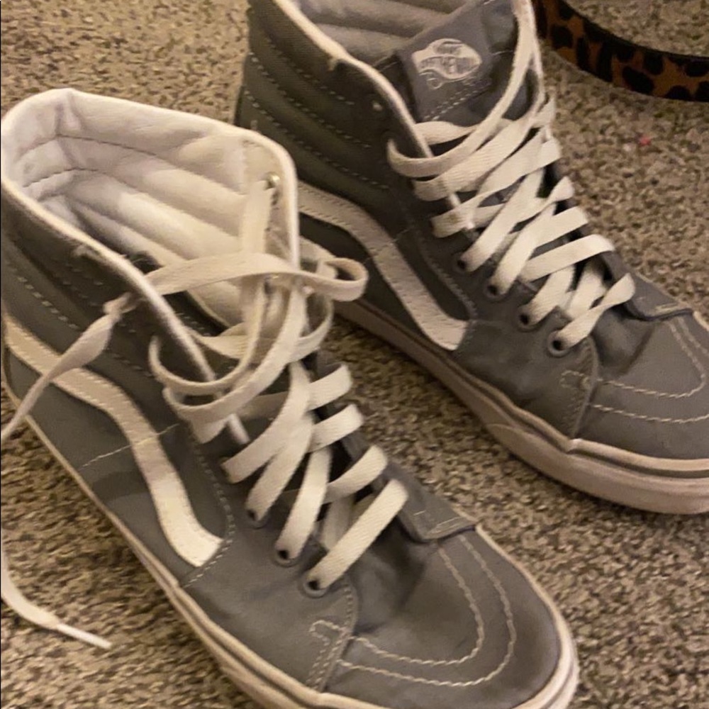 Cute hightop vans!
